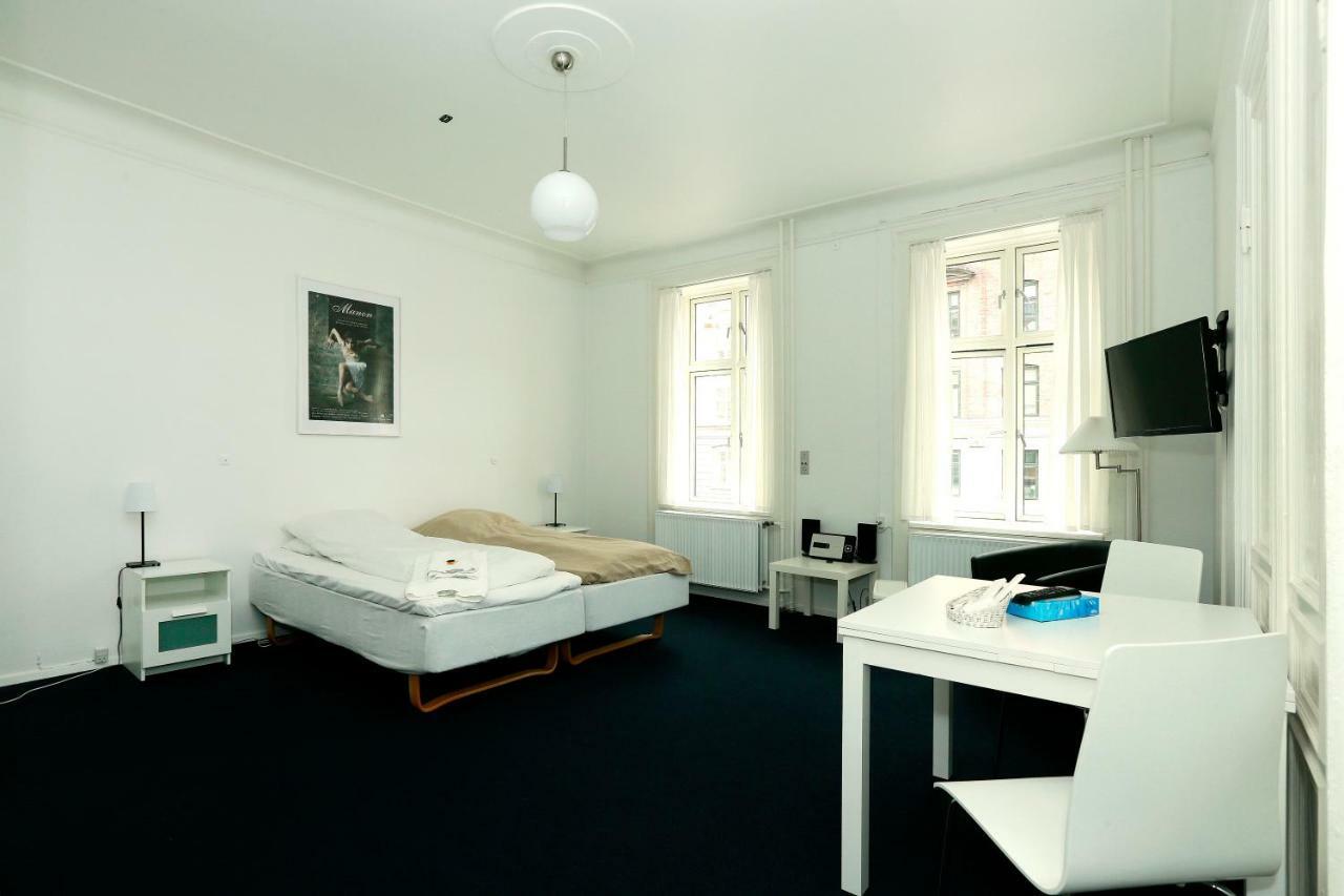 Hotel 9 Sma Hjem โคเปนเฮเกน ภายนอก รูปภาพ